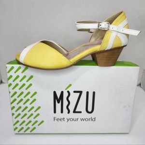 MIZU Hand Made Chunky Heel